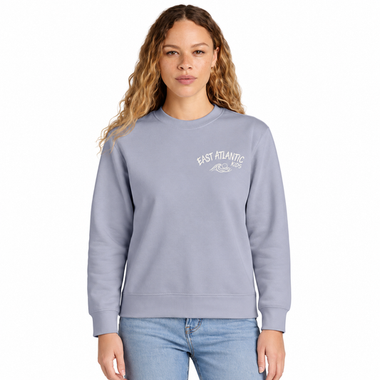 Crew neck sweatshirt showcasing a relaxed fit and classic pullover style.